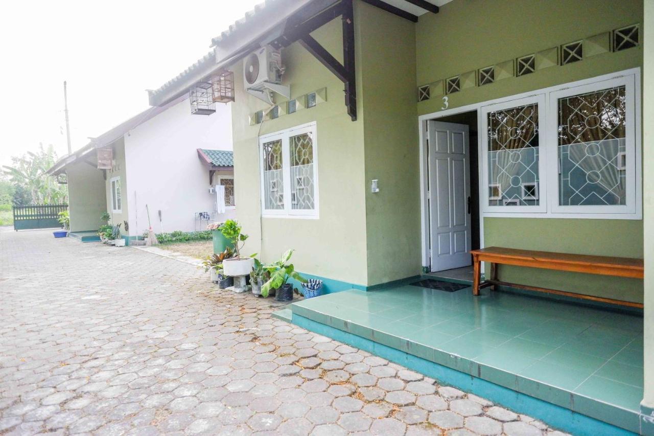 Reddoorz Near Institut Pertanian Yogyakarta Hotel Maguwo Exterior foto